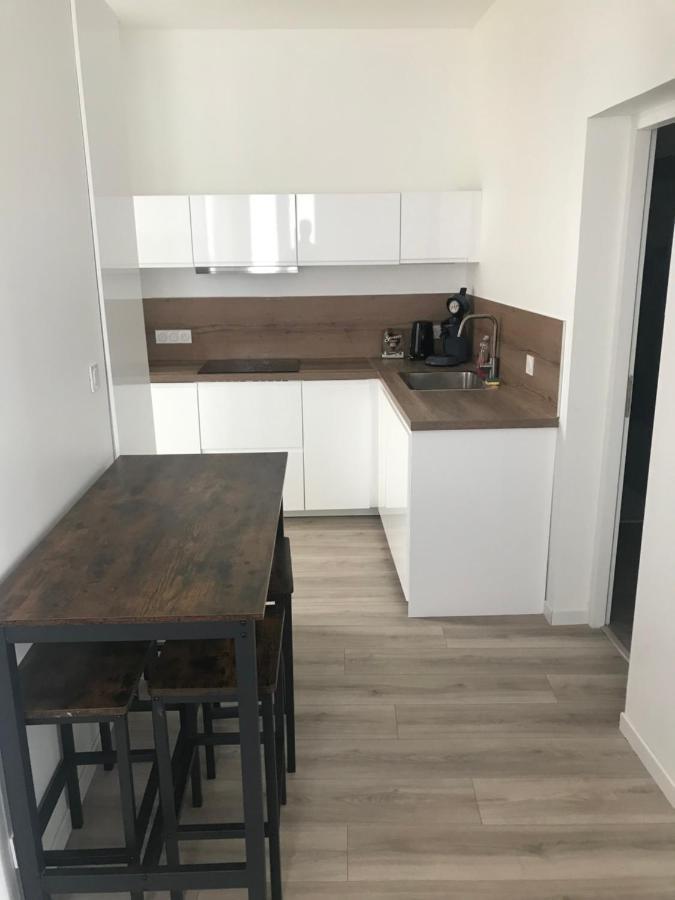 Joli Appartement T3 Renove Serviettes Non Incluses سُت المظهر الخارجي الصورة
